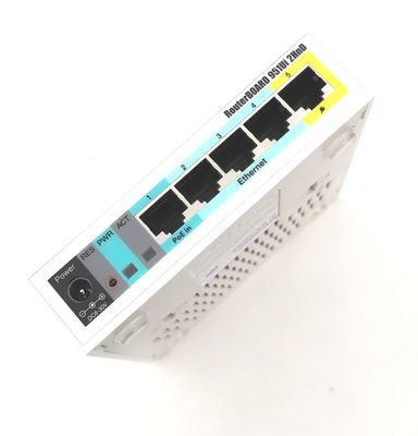 MikroTik RB951Ui-2HnD 2.4GHz AP con salida de cinco puertos Ethernet y del PoE